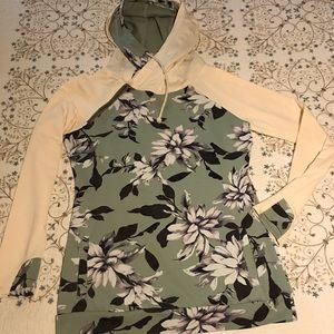 Vanilla Bay flower hoodie thermal sz sm